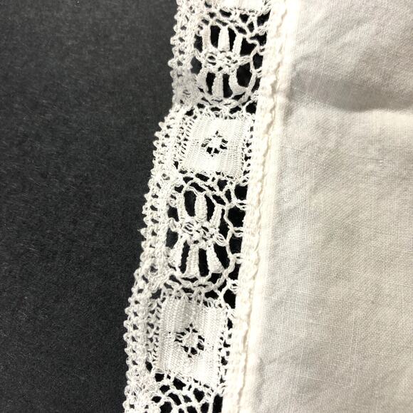 Vintage Small Table Runner with Bows and Flowers, Lace Edges 34” x 14” size - Picture 5 of 7